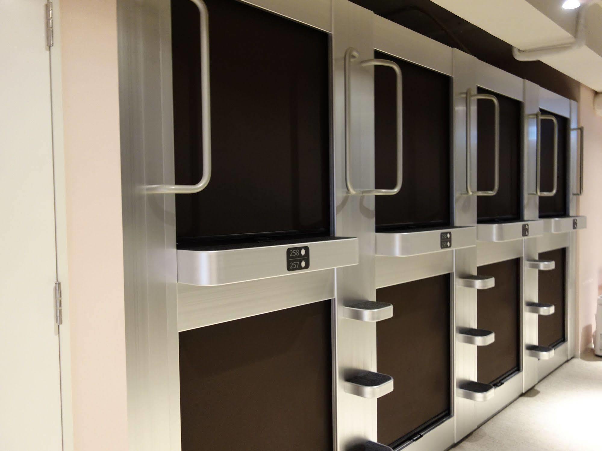 Akihabara Bay Hotel Токіо Екстер'єр фото